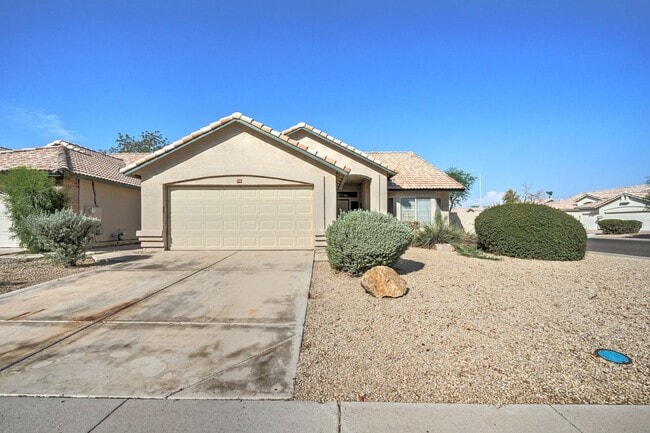 Photo - AVAILABLE NOW!!!!!