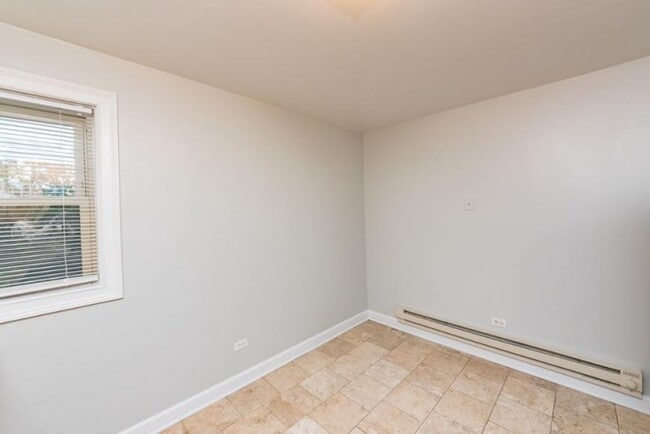 Photo - 1 bedroom in Chicago IL 60640 Unit 1E