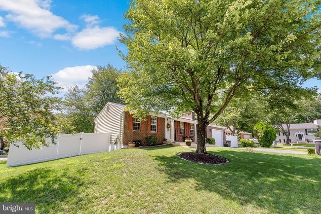 Photo - 8805 Rosanne Ct