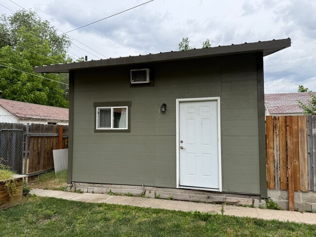 Building Photo - 1211-1211-1212 S Leadville Ave Unit 1211 S. Leadville - Tiny House