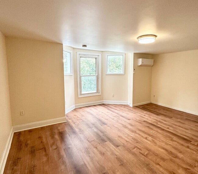 Photo - 199 New Scotland Ave