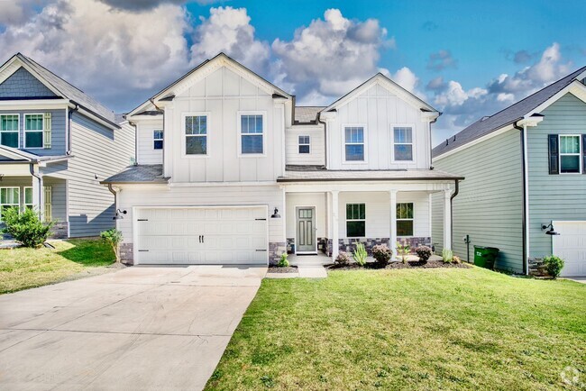 Building Photo - Home in Spartanburg