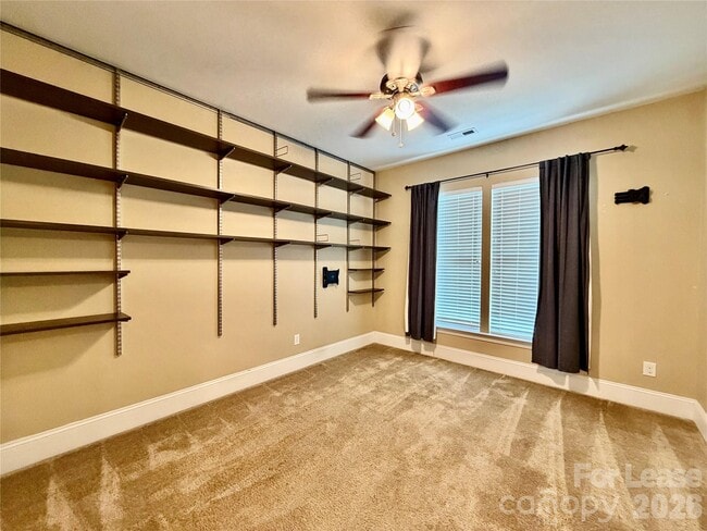 Photo - 10141 Loch Lomond Dr