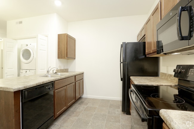 2 Bedroom Downstairs - Kitchen - The Cove At Boulder Ridge