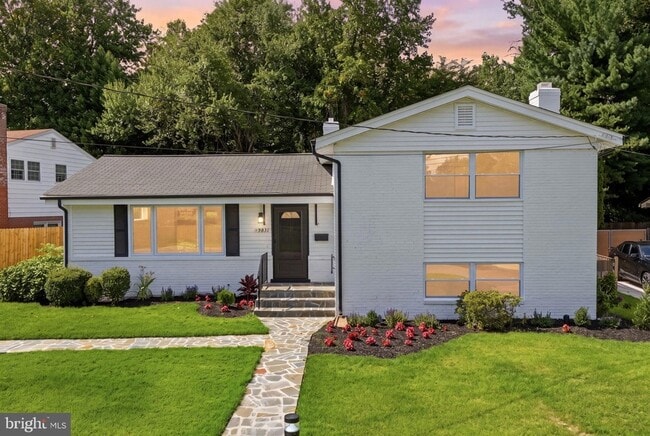 Photo - 9831 Singleton Dr
