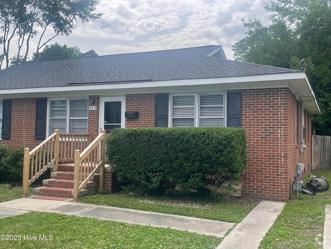 Building Photo - 115 Stancill Dr Rental