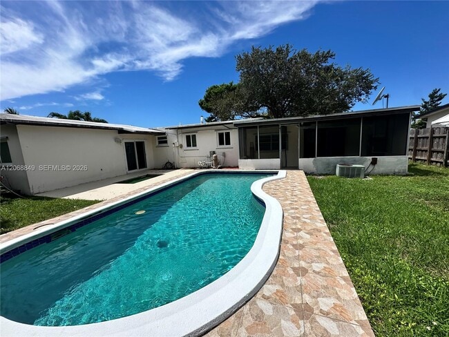 Photo - 3101 SW 102nd Pl