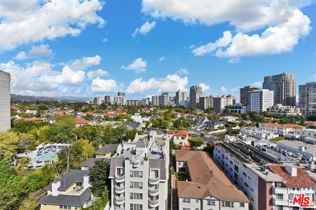 Building Photo - 969 Hilgard Ave Unit 1205