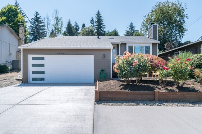 Photo - Charming Home in SW Portland