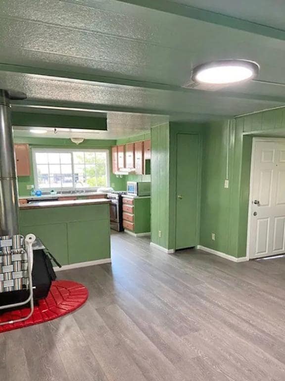 Photo - 9857 Avenal St