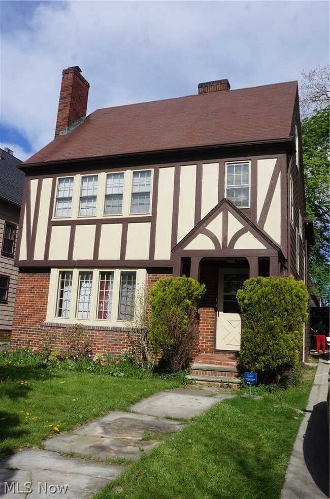 Building Photo - 3471 Avalon Rd Unit 1