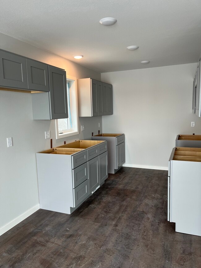 Photo - 142 Erin Ct Unit 142A