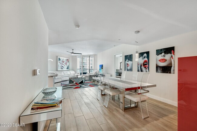 Photo - 231 Riverside Dr Unit 1006