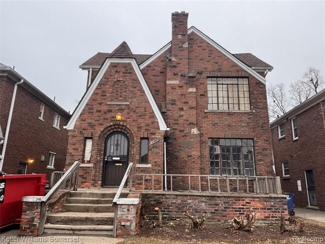 Building Photo - 17606 Roselawn St