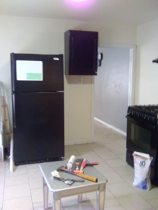Photo - 62 Larch St Unit apt 62a