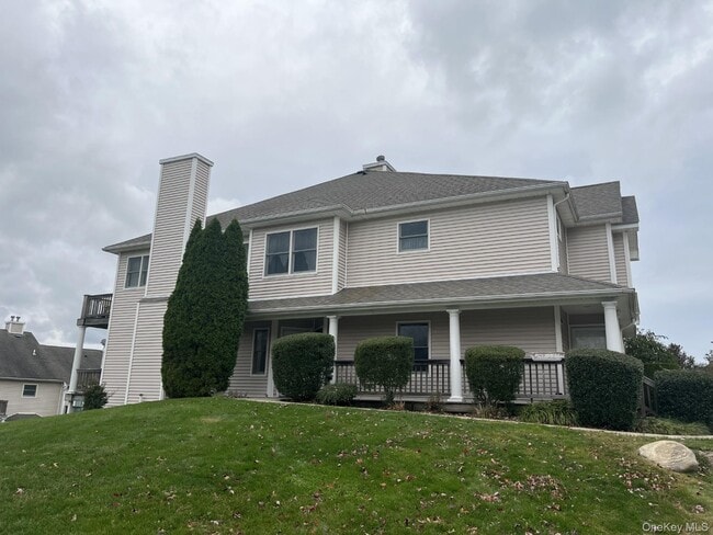 Building Photo - 706 Willow Pond Dr