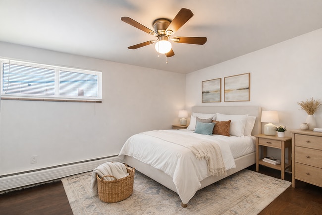 Photo - 809 N Dexter St Unit 308