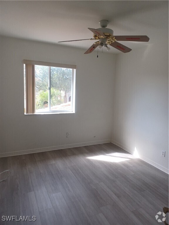 Building Photo - 10027 Salina St Rental