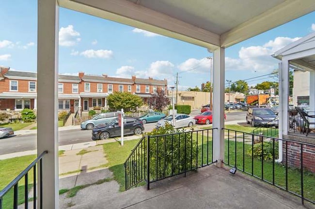 Photo - 1217 W 37th St Unidad House