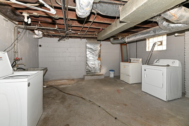 Photo - 1814 E St Francis Ave