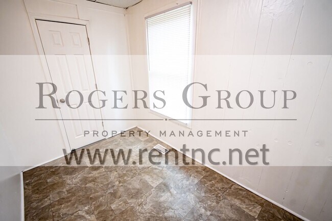Photo - Homes for rent in Henderson NC - 408 E. Mo...