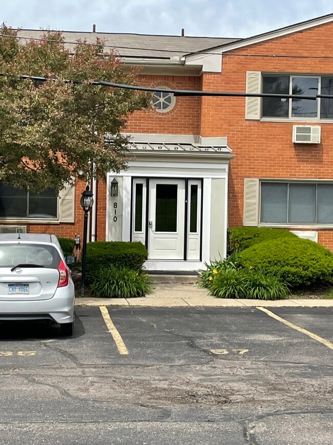 Building Photo - 810 Plate St Unit 108 Rental