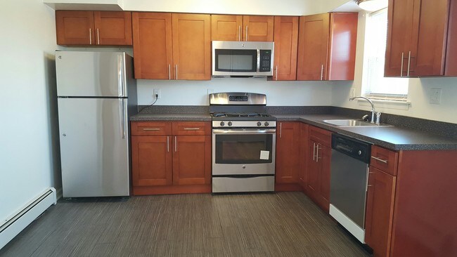 Douglas Gardens Apartments - Douglas Gardens Apartments
