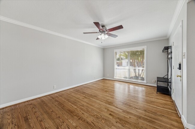 Photo - 4118 Gardendale Dr