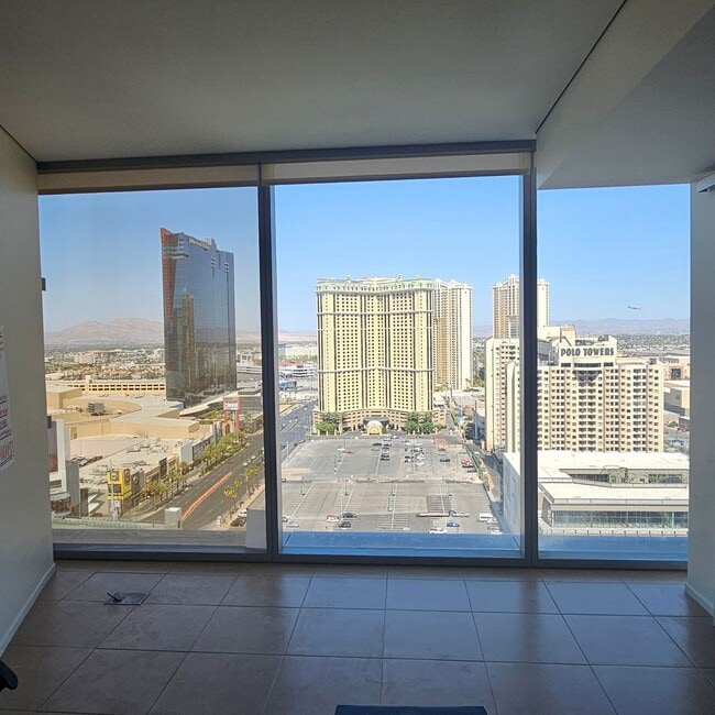 Beautiful 1-bed condo available at Veer - Beautiful 1-bed condo available at Veer