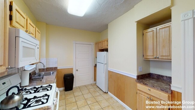 Photo - 787 Columbia Rd Unit #3