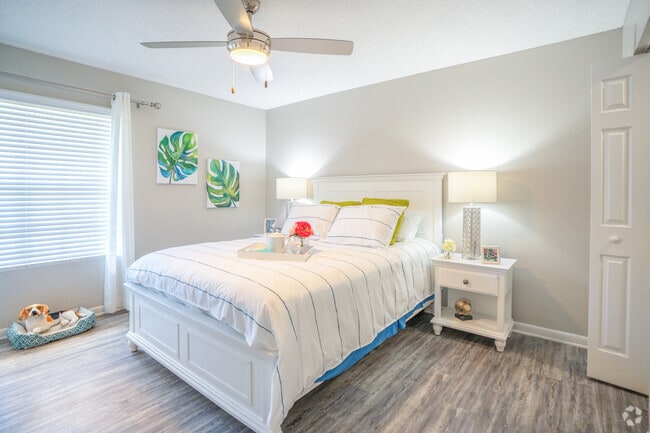 1BD, 1BA - 622SF - Bedroom - Ascent Citrus Park