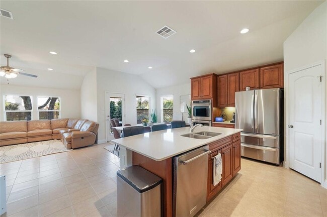 Photo - 3446 De Torres Cir