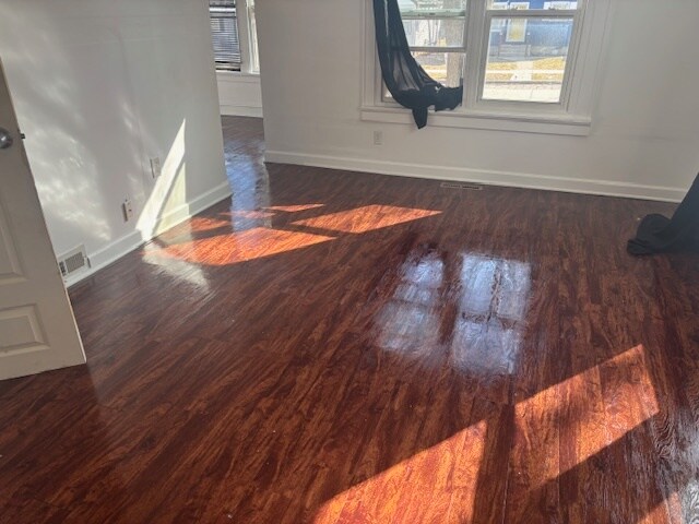 Photo - 5053 N 28th St