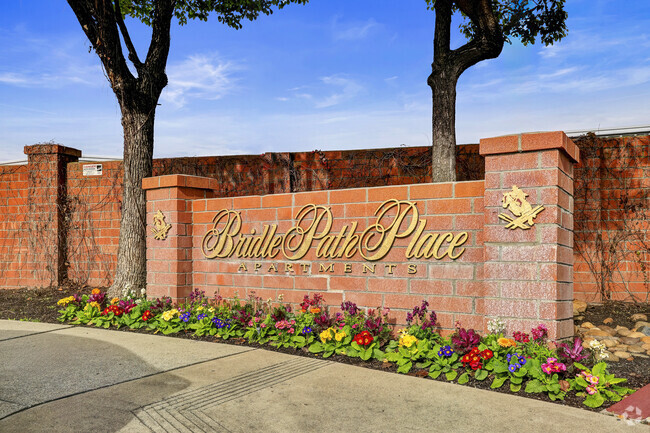 BRIDLE PATH PLACE APARTMENTS - BRIDLE PATH PLACE APARTMENTS