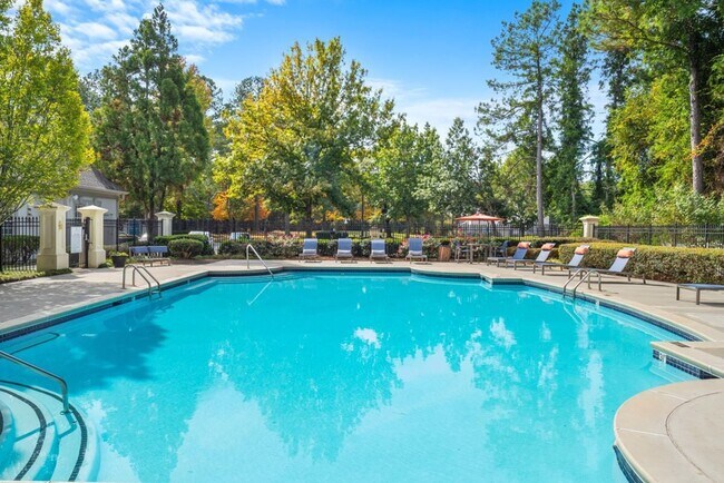 Pool at Lake St James Apartments in Conyers Ga - Lake St. James