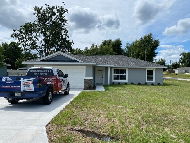 Building Photo - 2 Juniper Way Ln