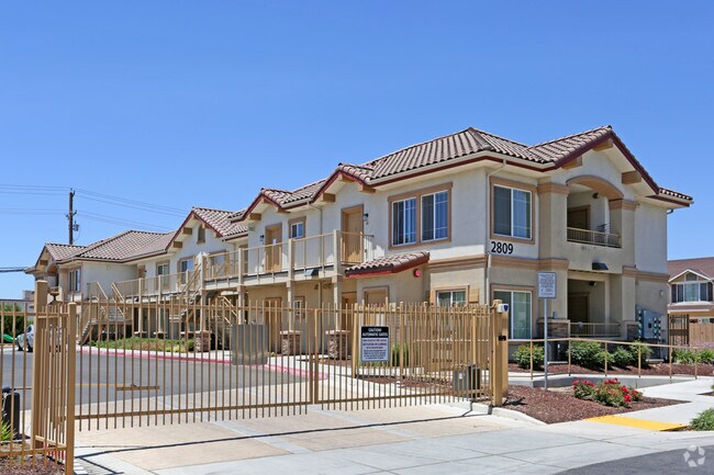 Photo - Woodbridge Place Apartments
