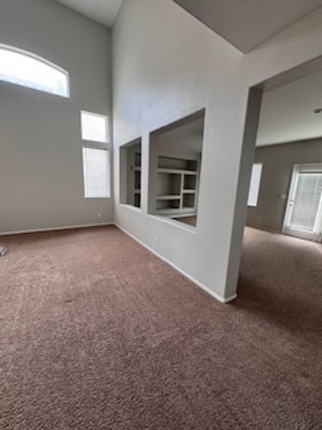 Photo - 3Bed/2.5Bath/2Car Residence located in North Las Vegas gated community!