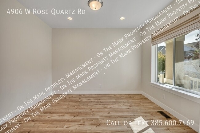 Photo - 4906 W Rose Quartz