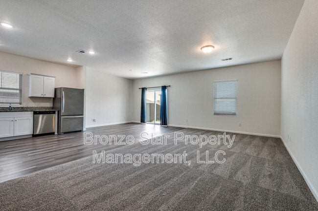 Photo - 2525 Comal Creek Dr