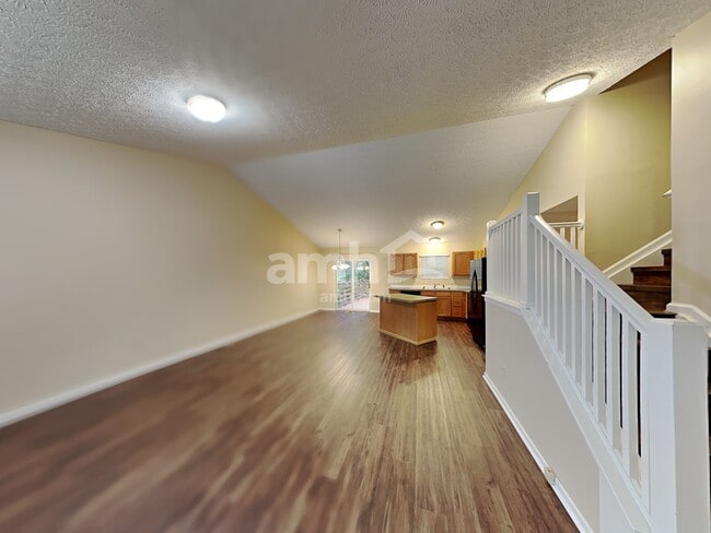 Photo - 7901 Chapel Stone Rd