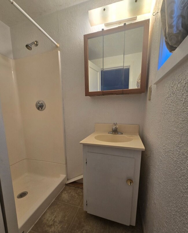 Photo - 1 Bed 1 Bath House