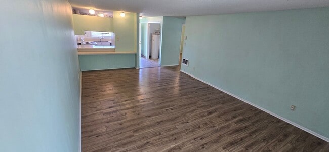 Photo - 3224 Summers Ln