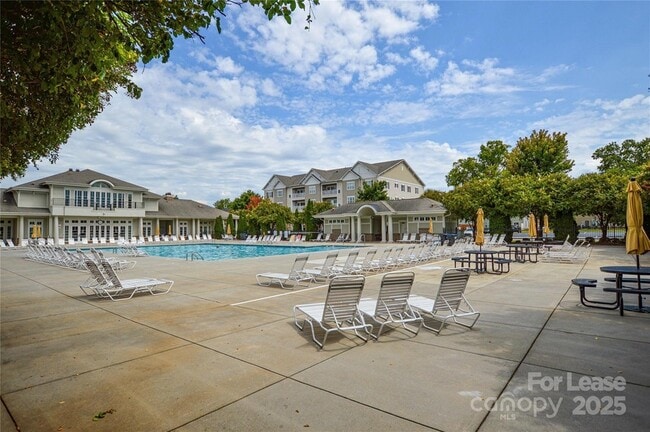 Photo - 2184 Belle Vernon Ave