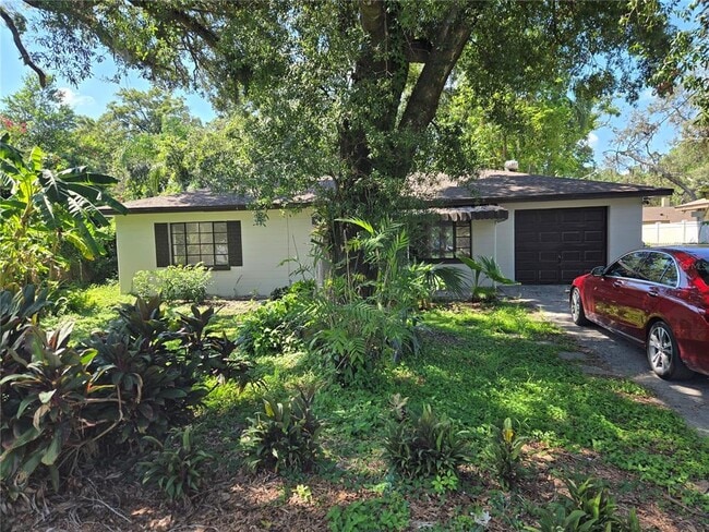 Photo - 804 W Linebaugh Ave