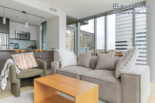 Photo - 201 N Garland Ct Unit FL30-ID1392