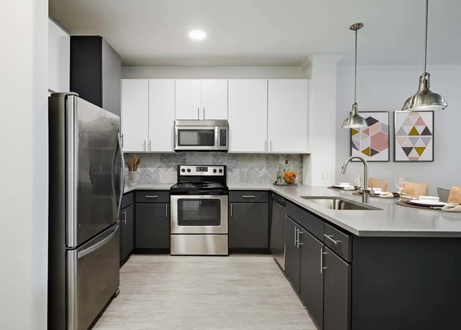 Building Photo - Designed to Impress, Built to Entertain! Unit CH1 Rental