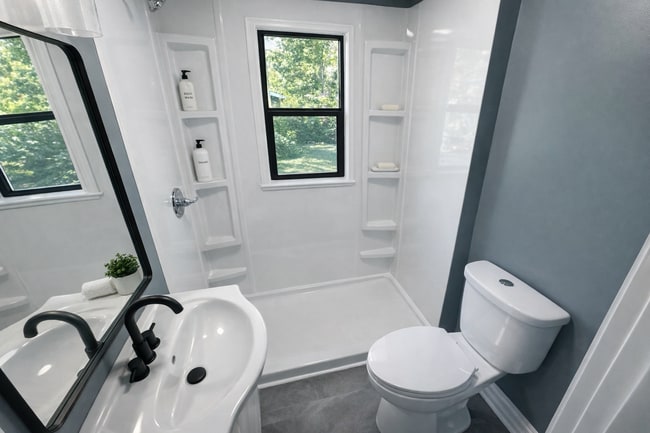 Photo - 230 W 29th St