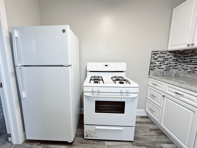 1621 Burney Ln Unit 3