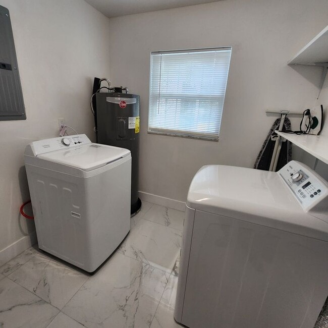 Photo - 2210 NW 18th St